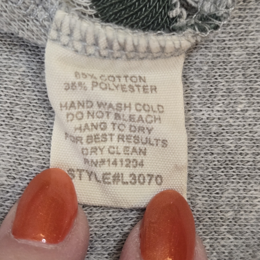 Hem & Thread Knit Swing Top XL Gray and Green - Picture 12 of 14
